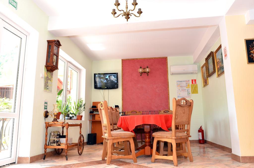 Pensiunea Deea Băile Herculane Exterior photo
