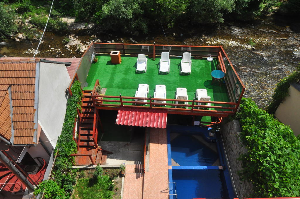 Pensiunea Deea Băile Herculane Exterior photo